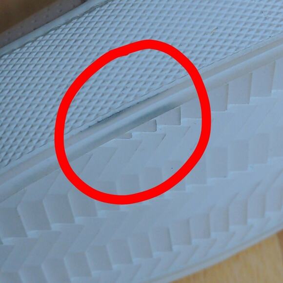 GREATS Royale Perforated Leather Sneaker 9.5 New - Picture 15 of 16